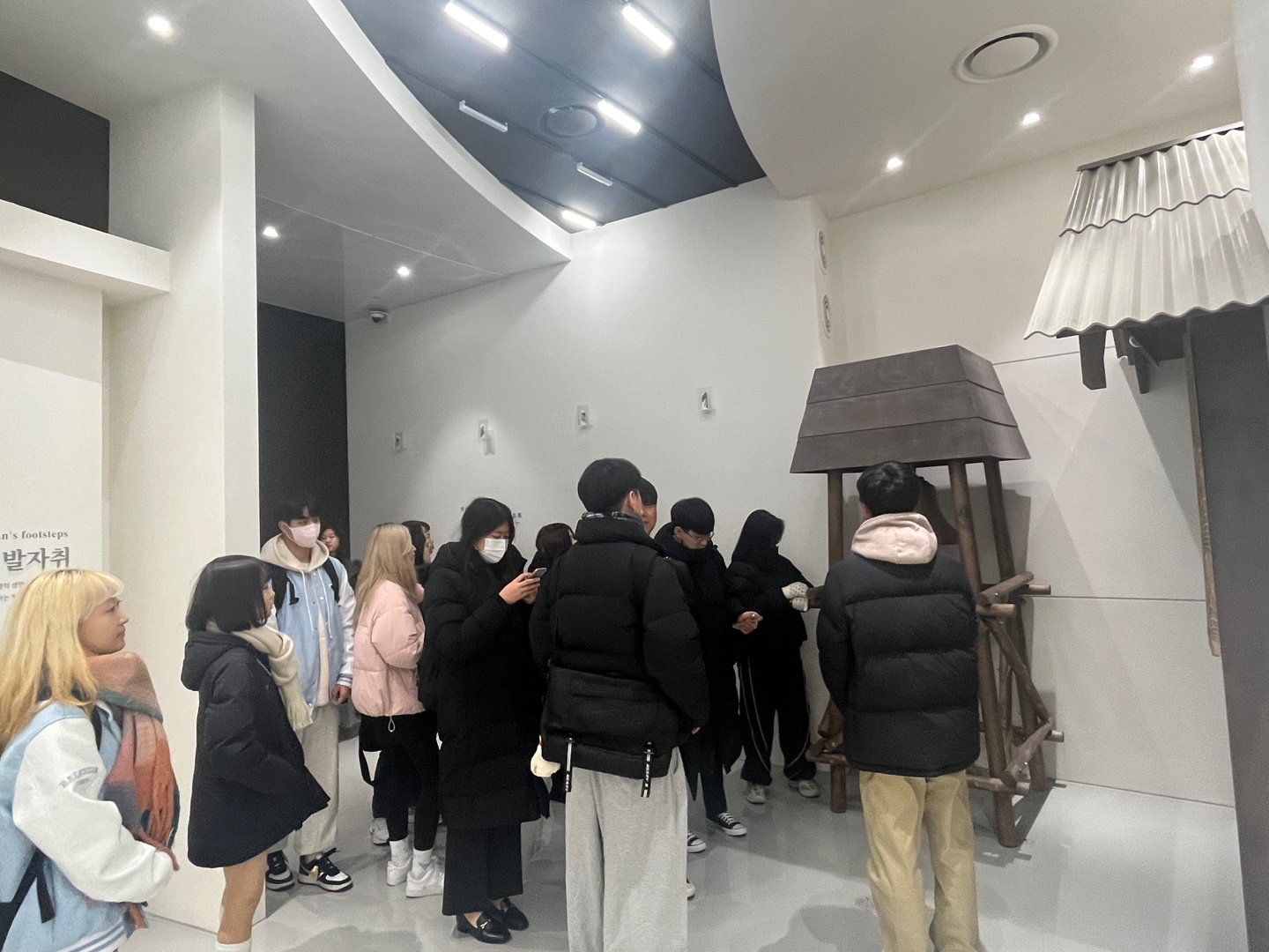 [2023.11.30] 하반기 기독교학부 '기독교문화유산탐사' 수업 관람 1번째 첨부파일 이미지